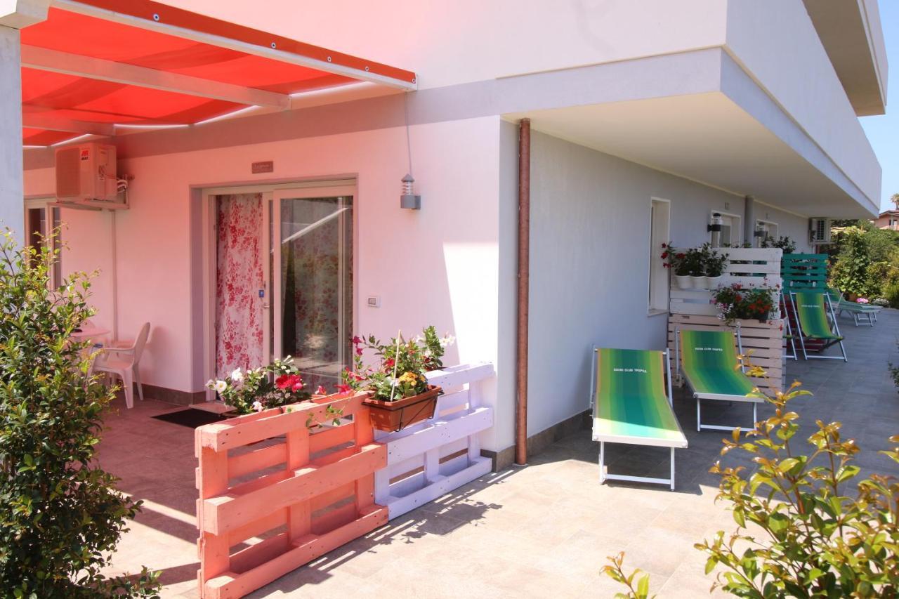 Apartmán Chiaro Di Luna Santa Domenica  Exteriér fotografie