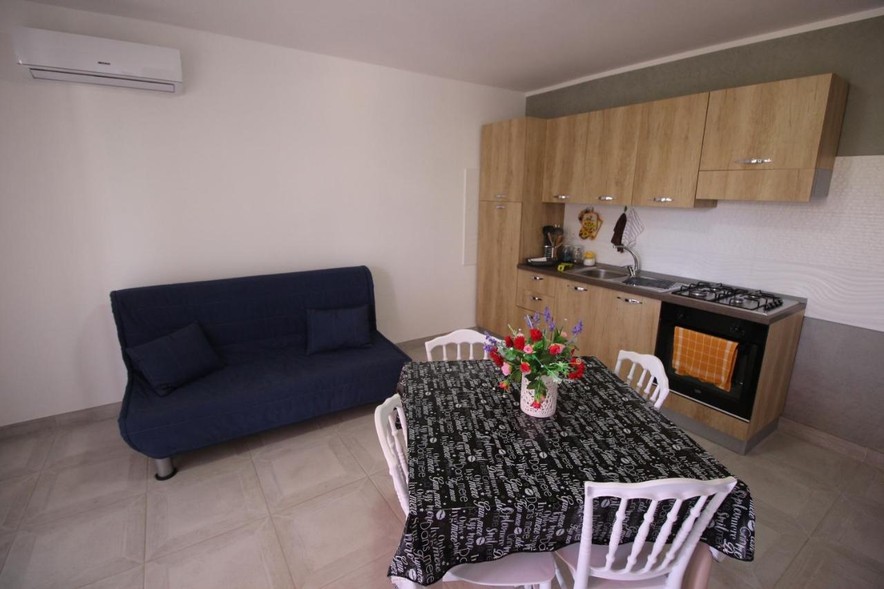 Apartmán Chiaro Di Luna Santa Domenica  Exteriér fotografie