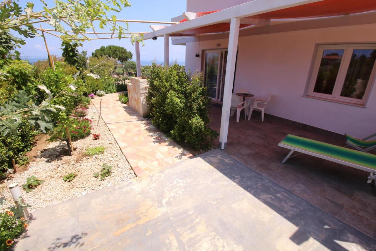 Apartmán Chiaro Di Luna Santa Domenica  Exteriér fotografie
